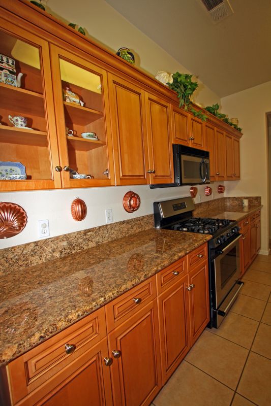 Kitchen Cabinets Refacing in Muncie, IN